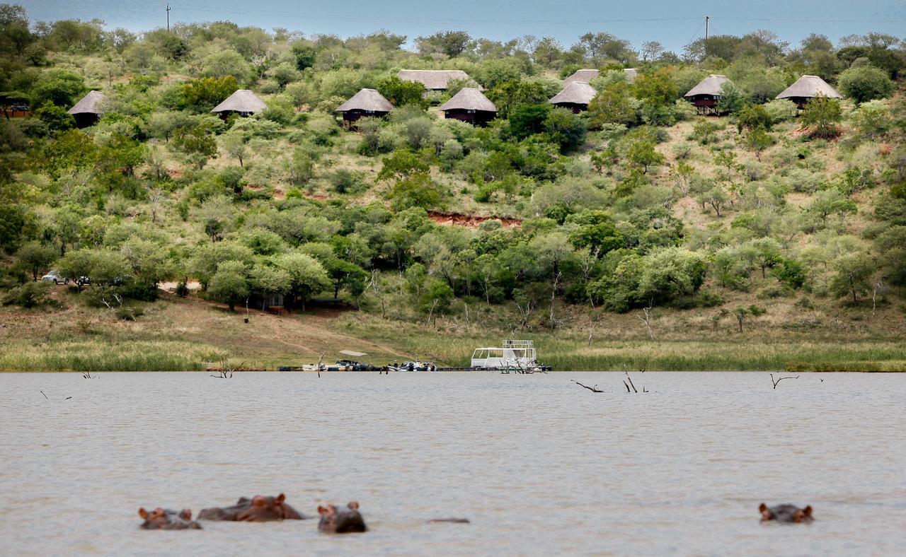 Nkwazi Lake Lodge Pongola Luaran gambar